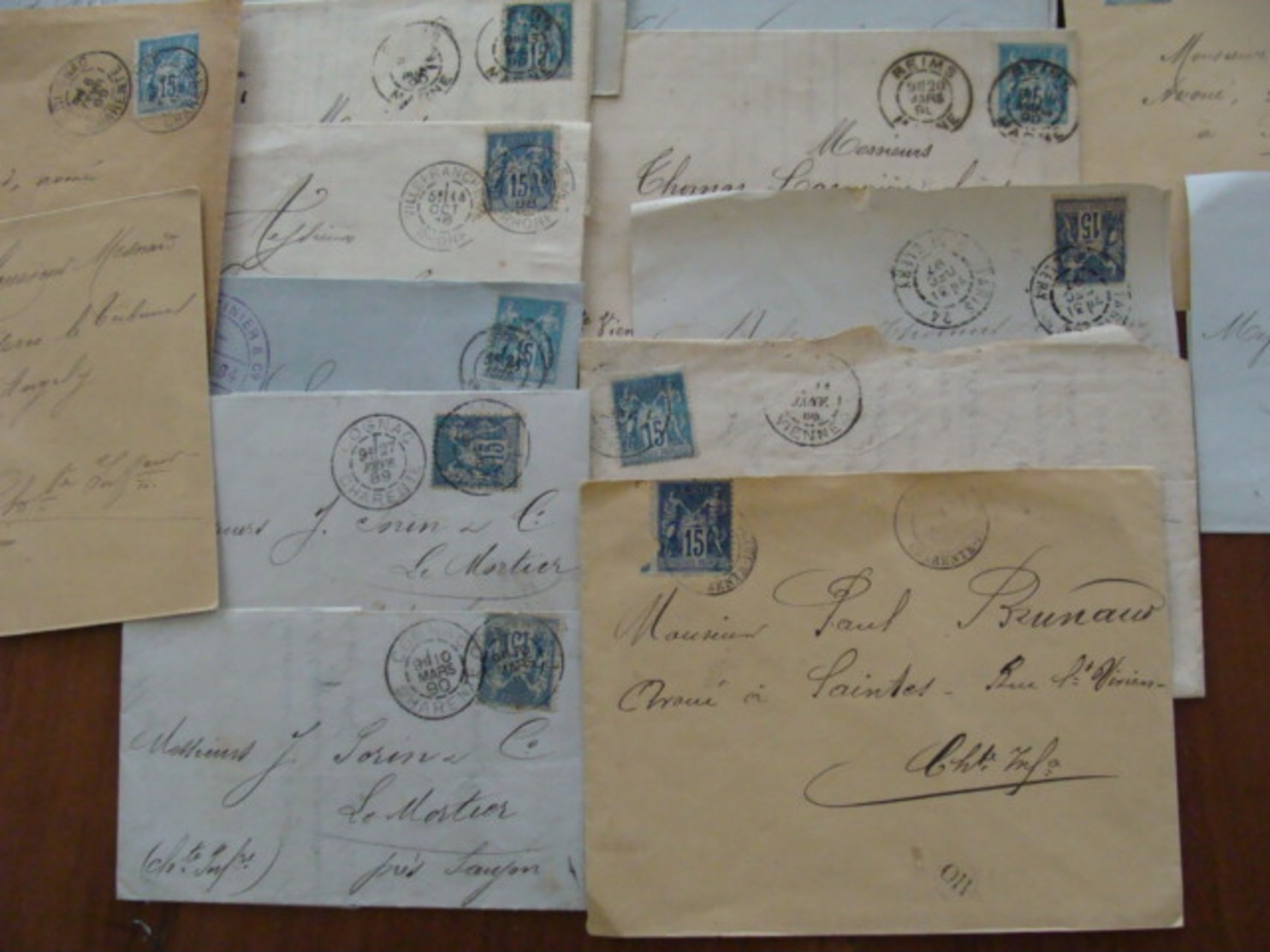 LOT 540 LETTRES DE 1877 A 1920 SAGE MOUCHON SEMEUSE RECOMMANDE . VOIR PHOTOS DU LOT