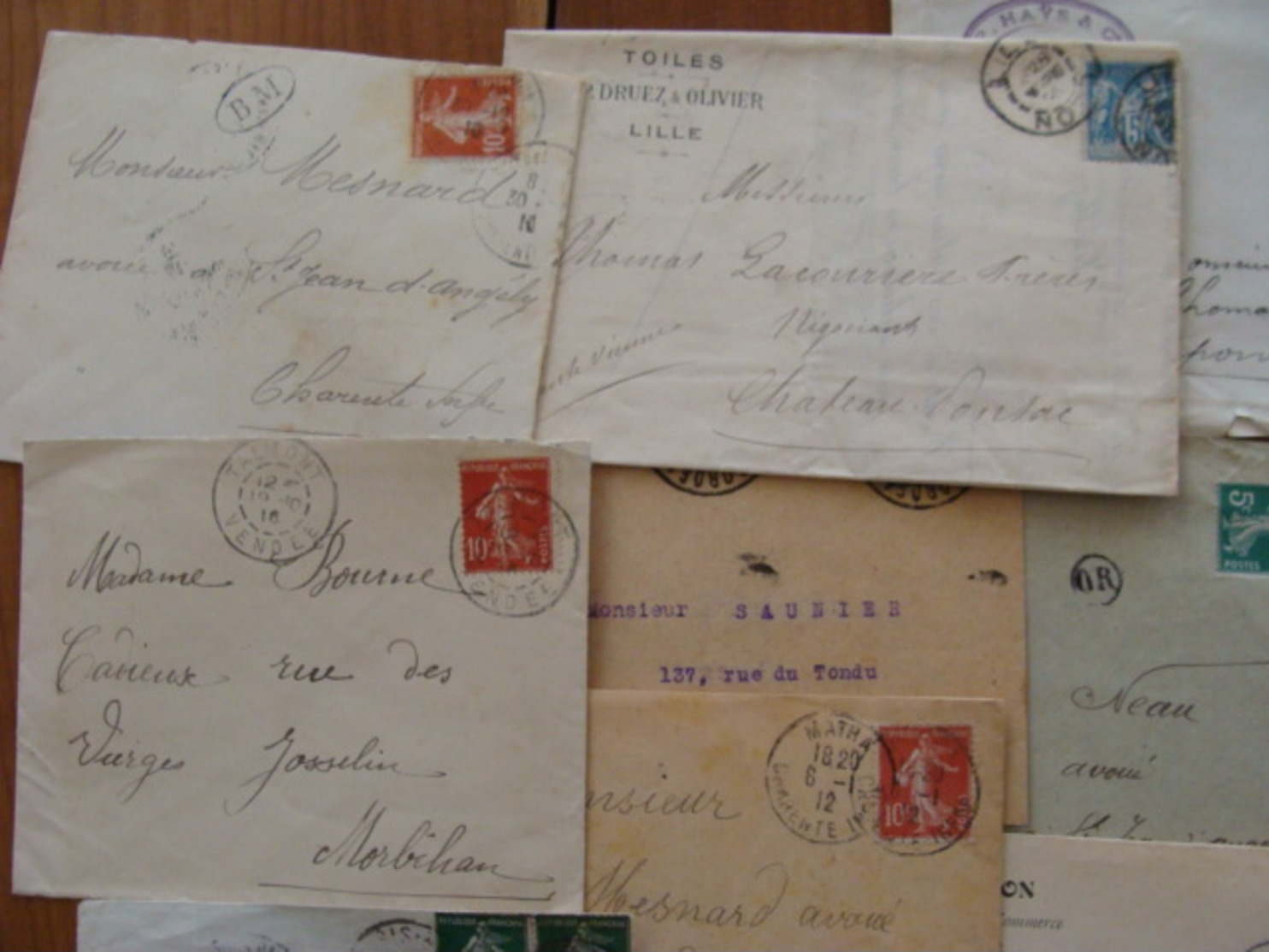 LOT 540 LETTRES DE 1877 A 1920 SAGE MOUCHON SEMEUSE RECOMMANDE . VOIR PHOTOS DU LOT