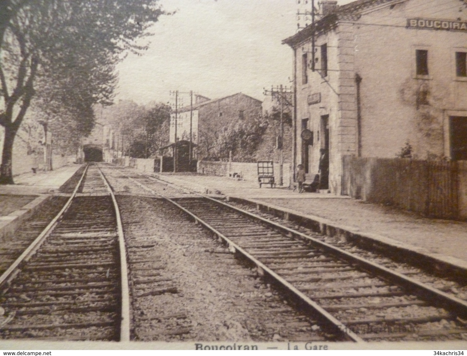 CPA 30 Gard Boucoiran La Gare TBE - Autres & Non Classés