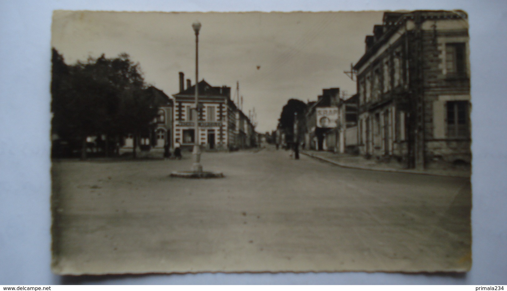 LA GUERCHE DE BRETAGNE-RUE DE RENNES - La Guerche-de-Bretagne