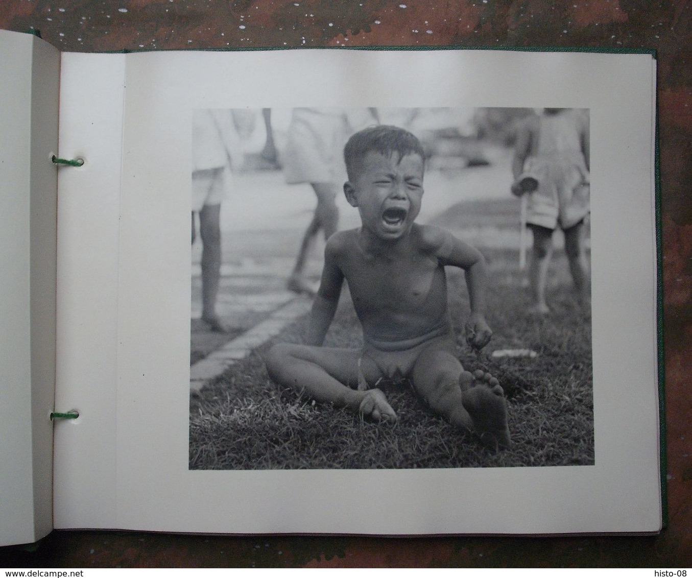 INDOCHINE : REGARDS SUR L'INDOCHINE : LES NHOS  . ALBUM de 20 PHOTOS . 1951 à 1953