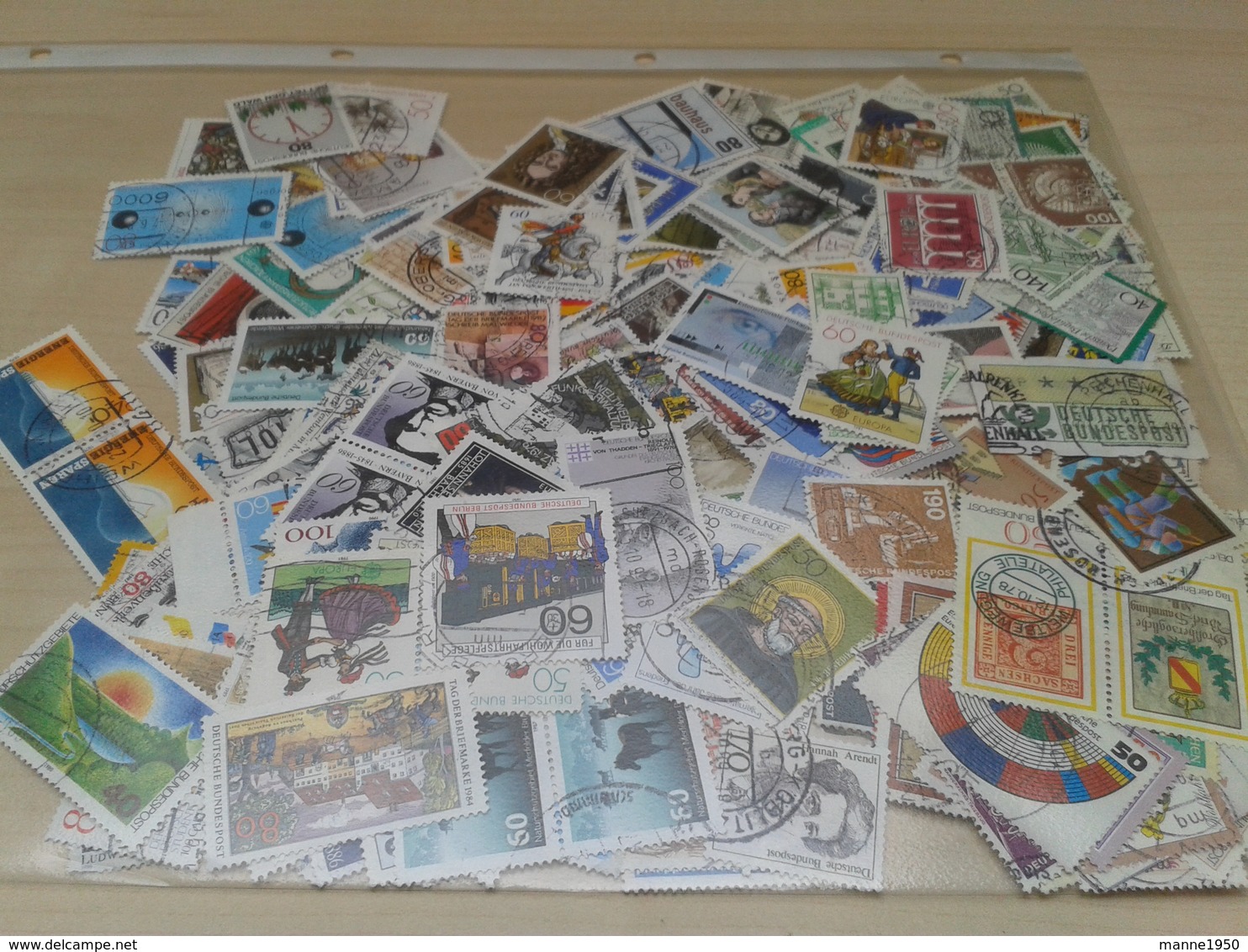 Karton Mit 1 Kg Kiloware BRD Sondermarken Ohne Papier Gestempelt Siehe Bilder - Lots & Kiloware (mixtures) - Min. 1000 Stamps