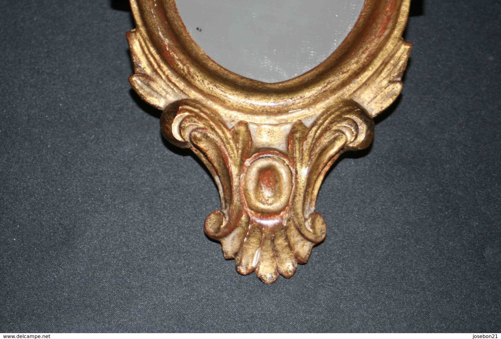 Ancien Petit Miroir Murale En Bois Sculpté Doré Décors Fleur De Lys, XIX ème - Autres & Non Classés