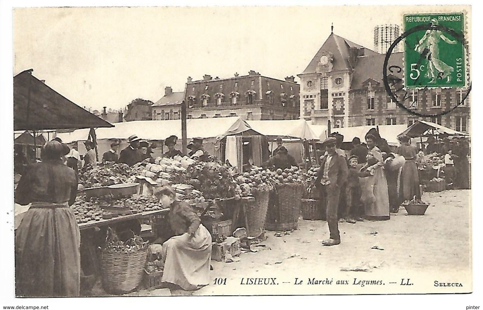 LISIEUX - Le Marché Aux Légumes - Lisieux