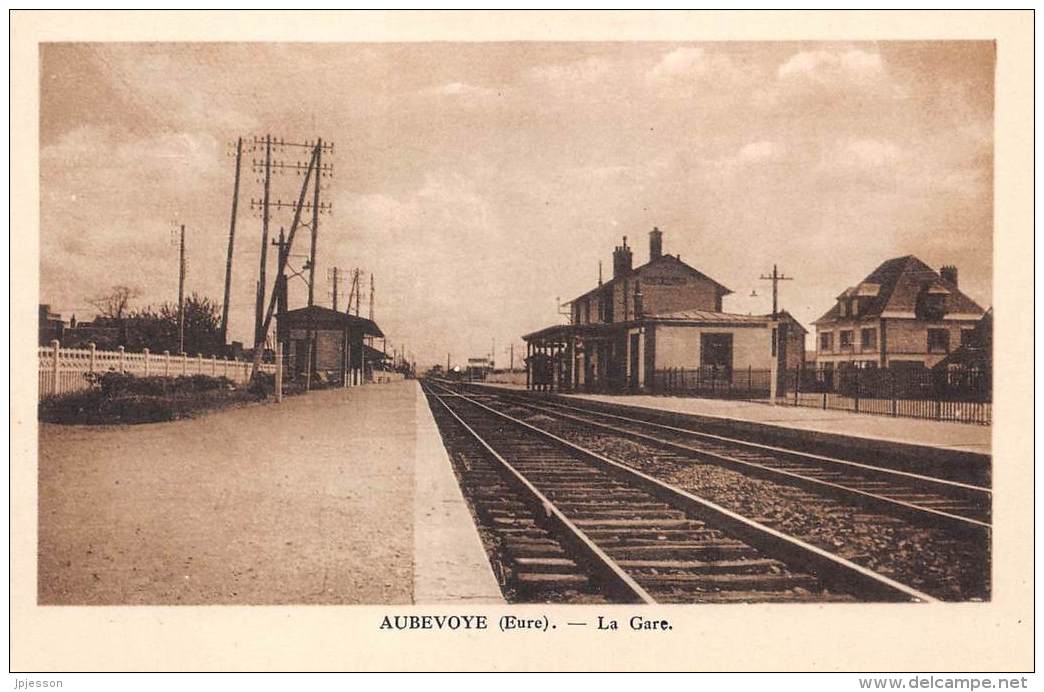 EURE  27   AUBEVOYE  LA GARE - Aubevoye