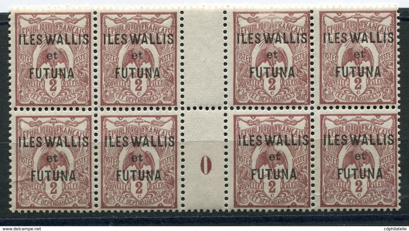 WALLIS ET FUTUNA N°2 ** / * EN BLOC DE 8 AVEC MILLESIME 0  (1920) - Ungebraucht