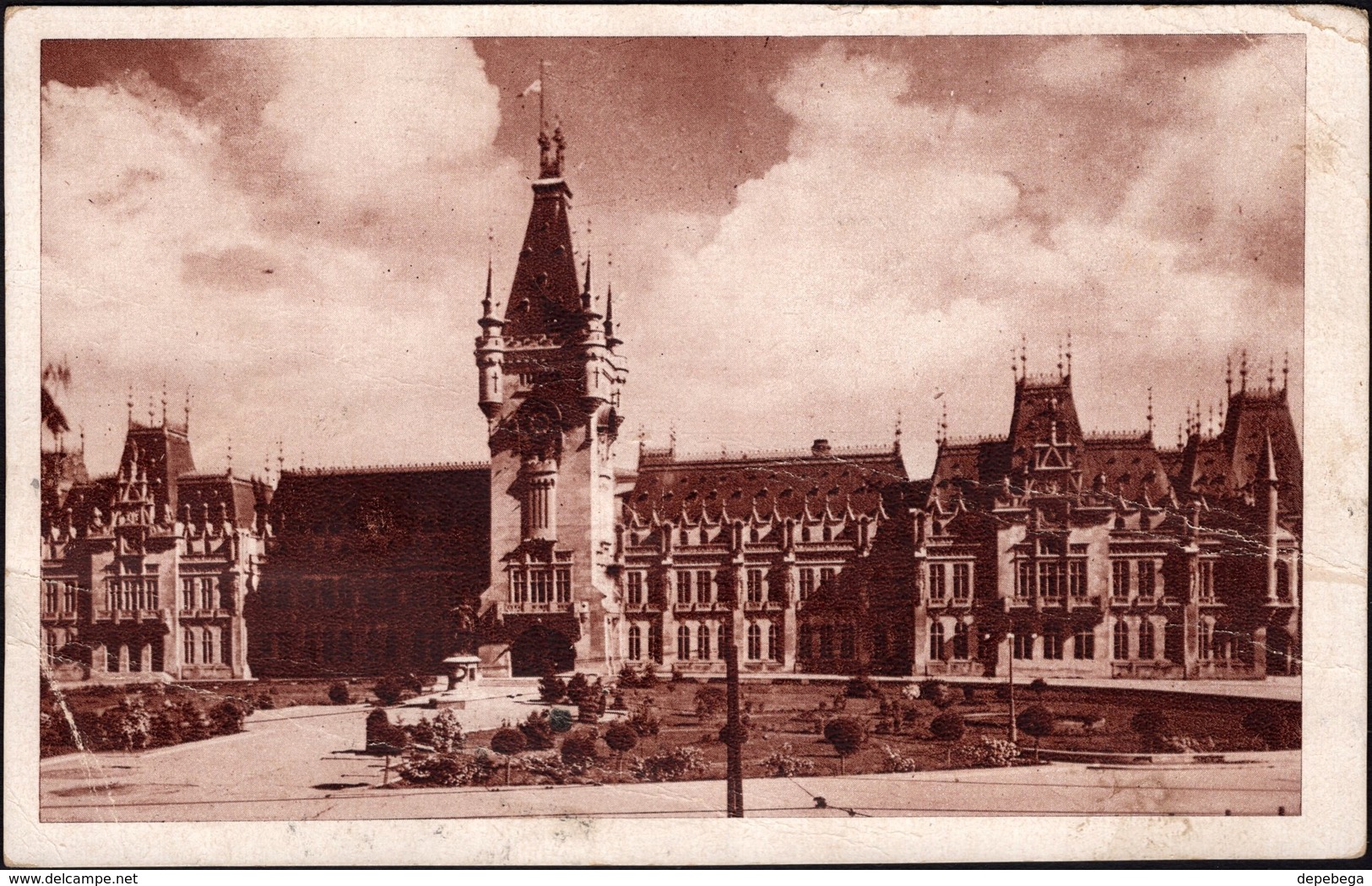 Romania - Romania-Iasi, Palatul Administrativ. Reg. Censored (Cenzurat Ploesti 1) Postcard, IASI 30.11.1945. - Roumanie