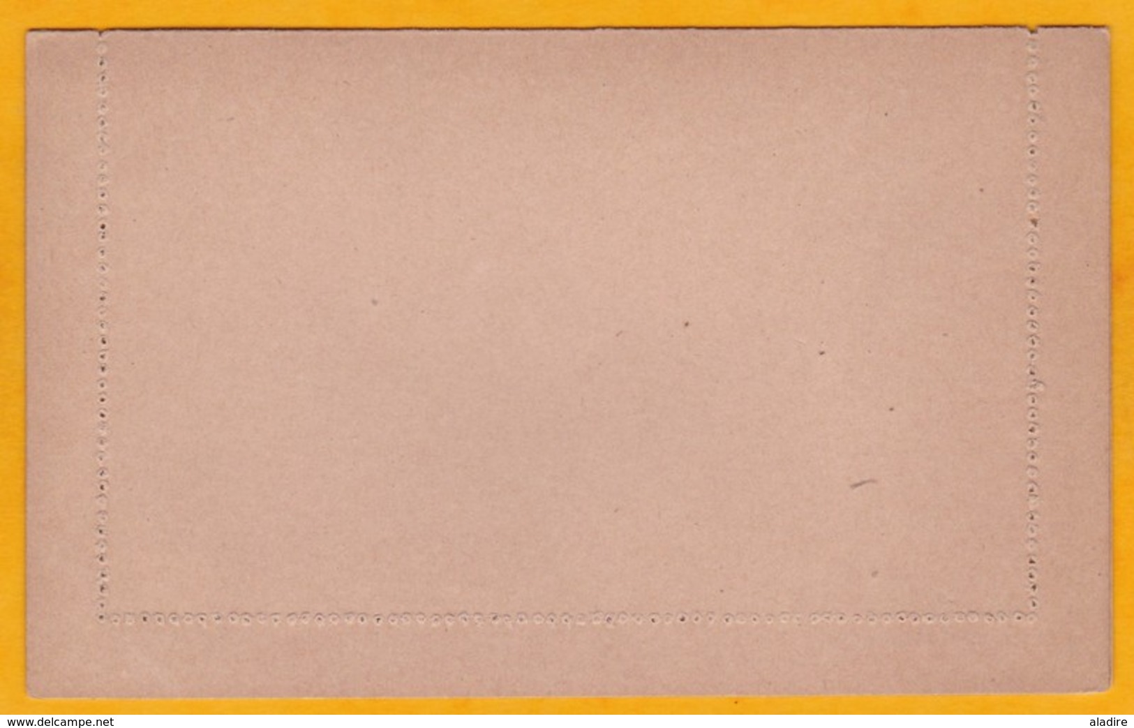 Grande Comore - Entier Postal Carte-Lettre 25 Centimes Type Groupe Marron  Sur Papier Beige - Non Utilisé - Brieven En Documenten