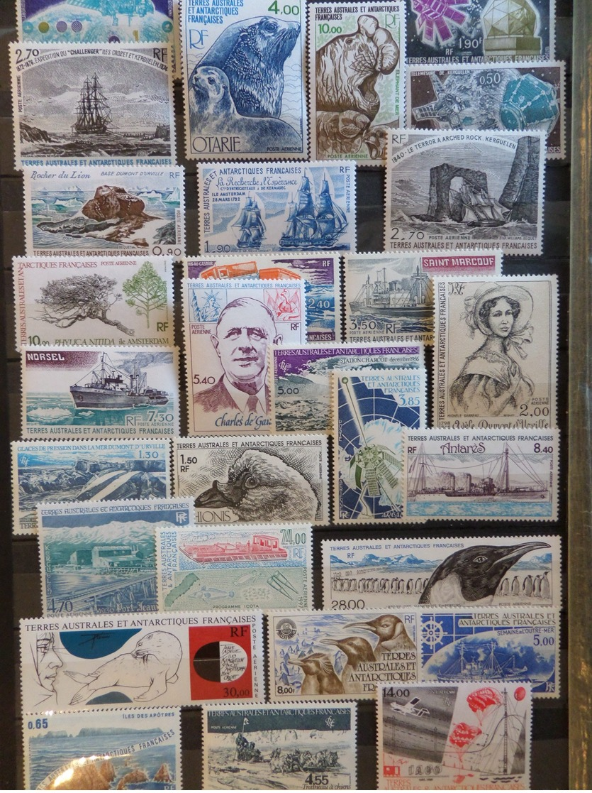 TAAF belle collection neufs ** MNH poste et poste aérienne 1977/2000. TB. A saisir !