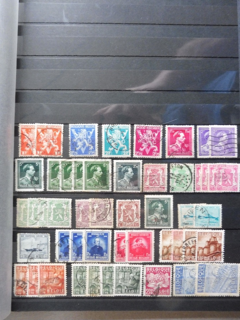 #  Vente FLASH Collection PRIX départ 10 euros !!!!  collection de timbres du monde anciens 115 photos FORTE VALEUR !!!!