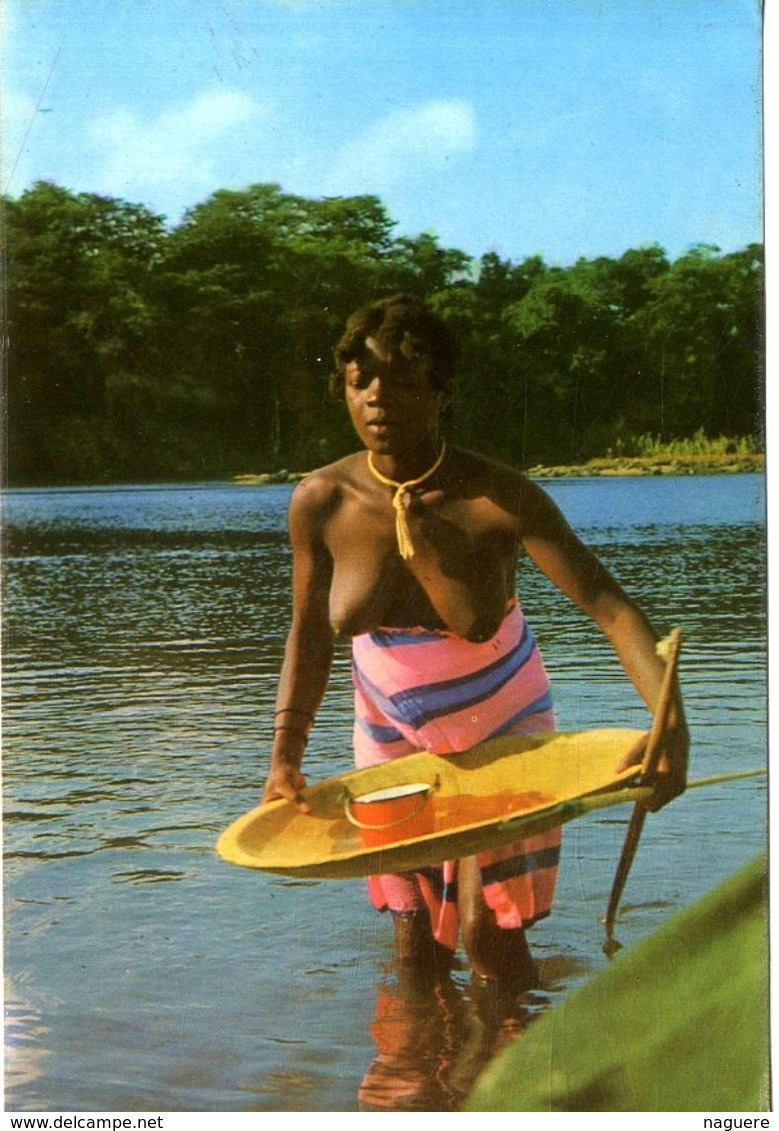 GUYANE FRANCAISE  JEUNE FEMME BOSCH  SEINS NUS   FLEUVE MARONI  -  EDITIONS DES CARAIBES - Autres & Non Classés