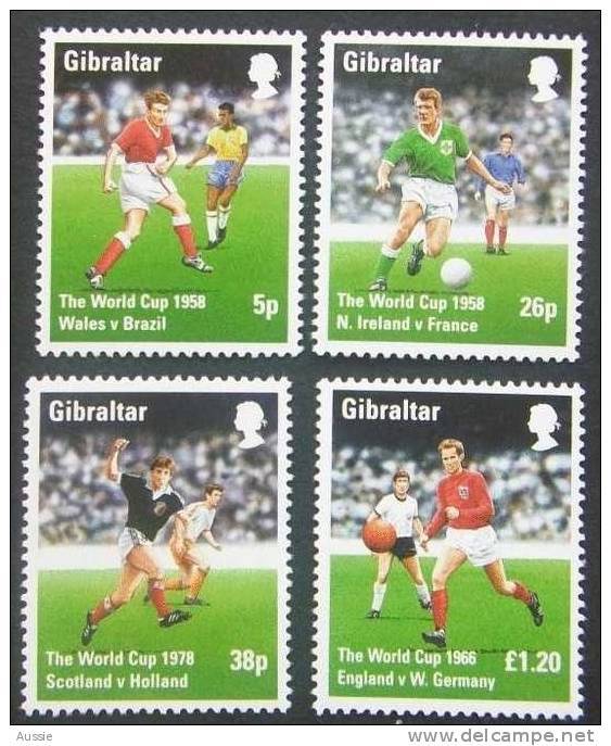 Gibraltar 1998 Yvertn° 823-26 *** MNH Cote 11 Euro Sport Football - Gibraltar