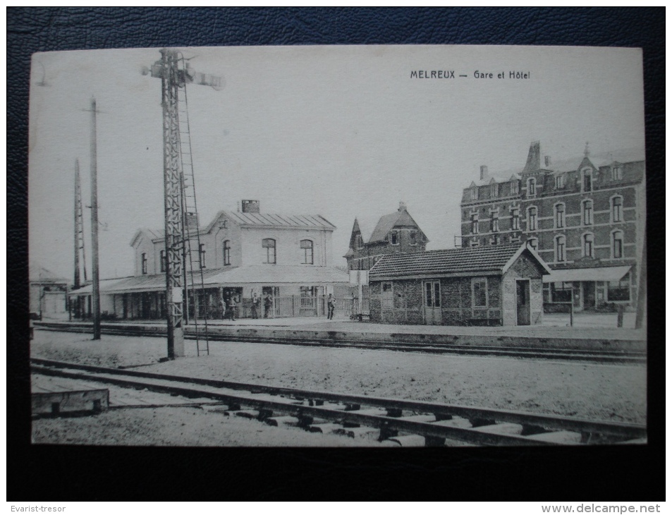 Cpa/pk 1910 MELREUX Gare Et Hotel - Hotton