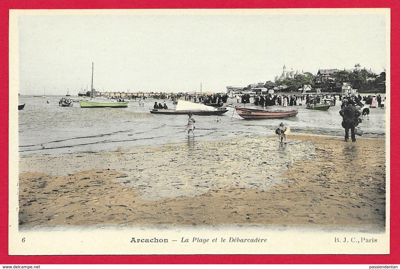 CPA Arcachon - La Plage Et Le Débarcadère - Arcachon