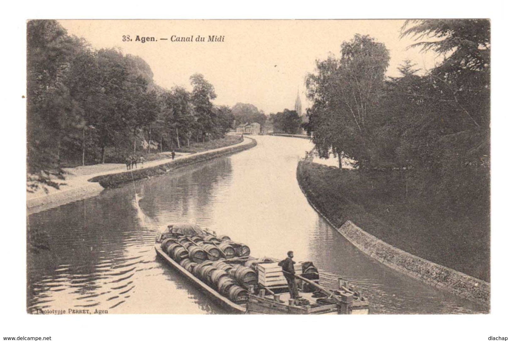 Agen. Canal Du Midi. Péniche Halée Par Un Cheval. (2285) - Péniches