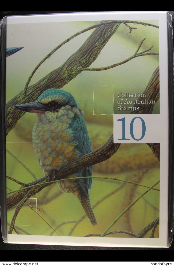 AUSTRALIA POST HARDBACK YEARBOOK For 2010, Complete With Matching Slipcase, Still Sealed In Original Plastic Sleeve. Lov - Sonstige & Ohne Zuordnung