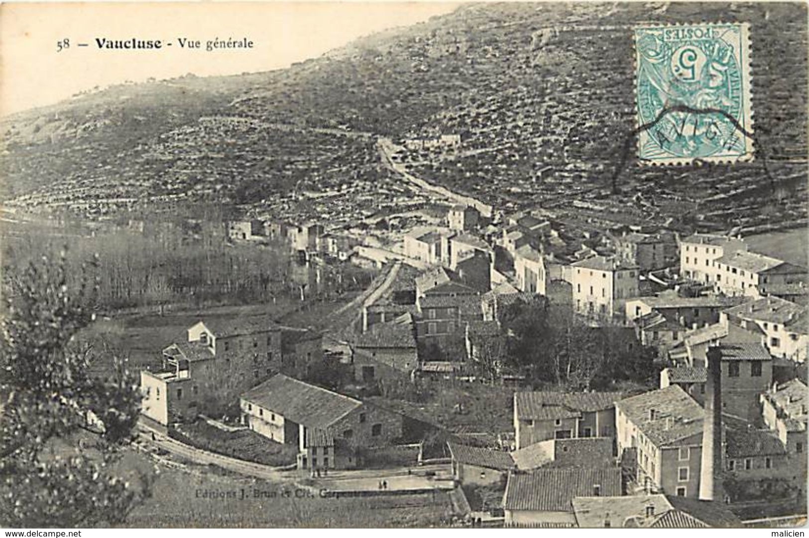 - Ref-W618- Vaucluse - Vaucluse - Vue Generale - Cheminée D Usine Au 1er Plan - Usines - Industrie - Carte Bon Etat - - Autres & Non Classés