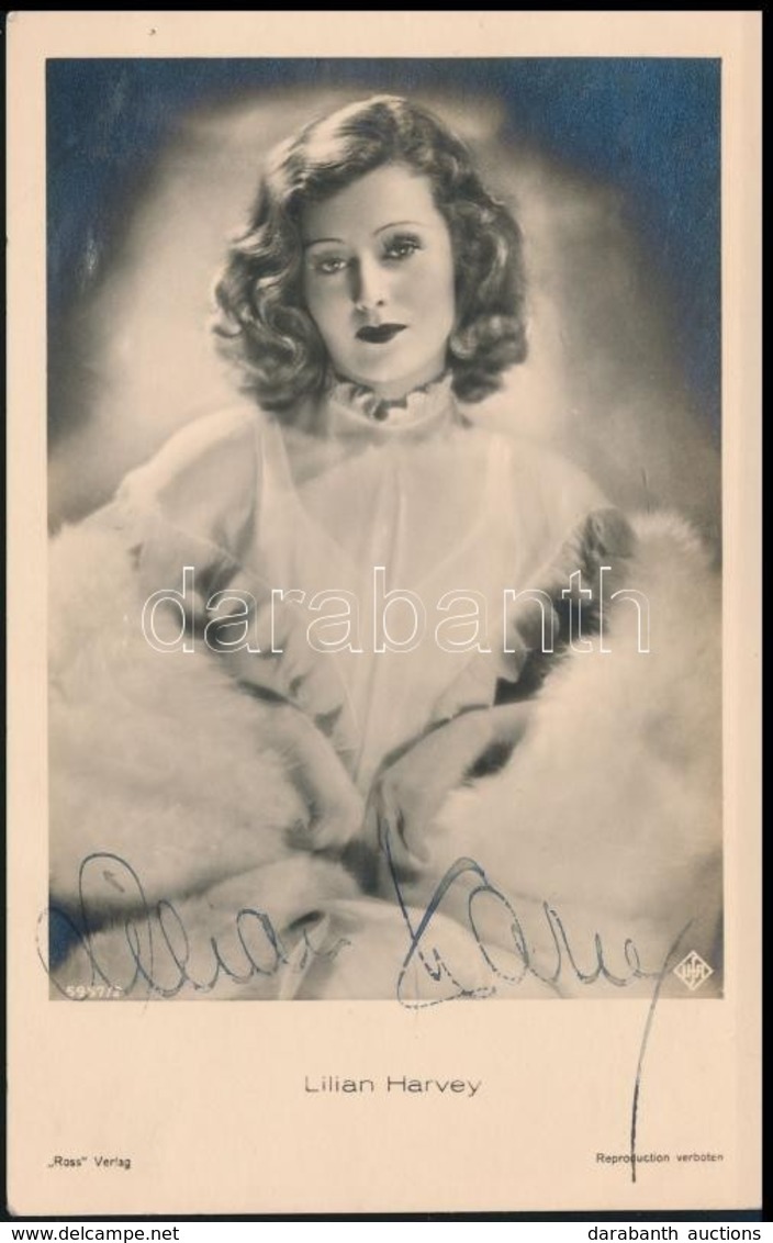 Cca 1940 Lilian Harvey (1906-1968) Brit-német Színésznő Saját Kezű Aláírása Az őt ábrázoló Fotóképeslapon / Autograph Si - Autres & Non Classés