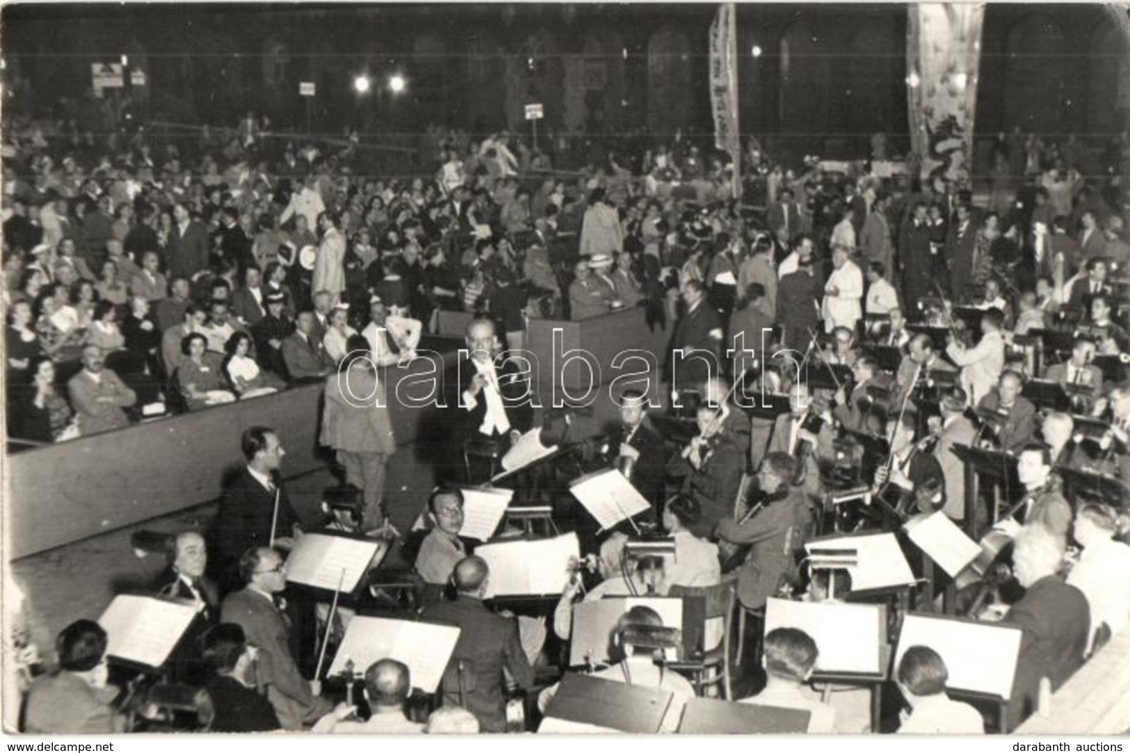 T2 1938 Rogaska Slatina, Rohitsch-Sauerbrunn; Concert Hall With Music Band. Photo - Non Classés