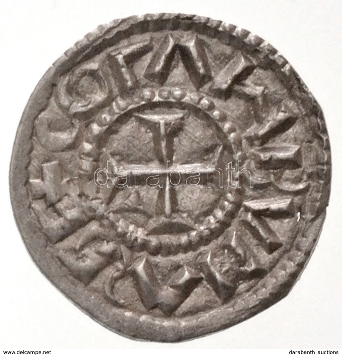 1095-1116. Denár Ag 'Kálmán' (0,42g) T:2  
Hungary 1095-1116. Denar Ag 'Coloman' (0,42g) C:XF
Huszár: 37., Unger I.: 28. - Non Classés