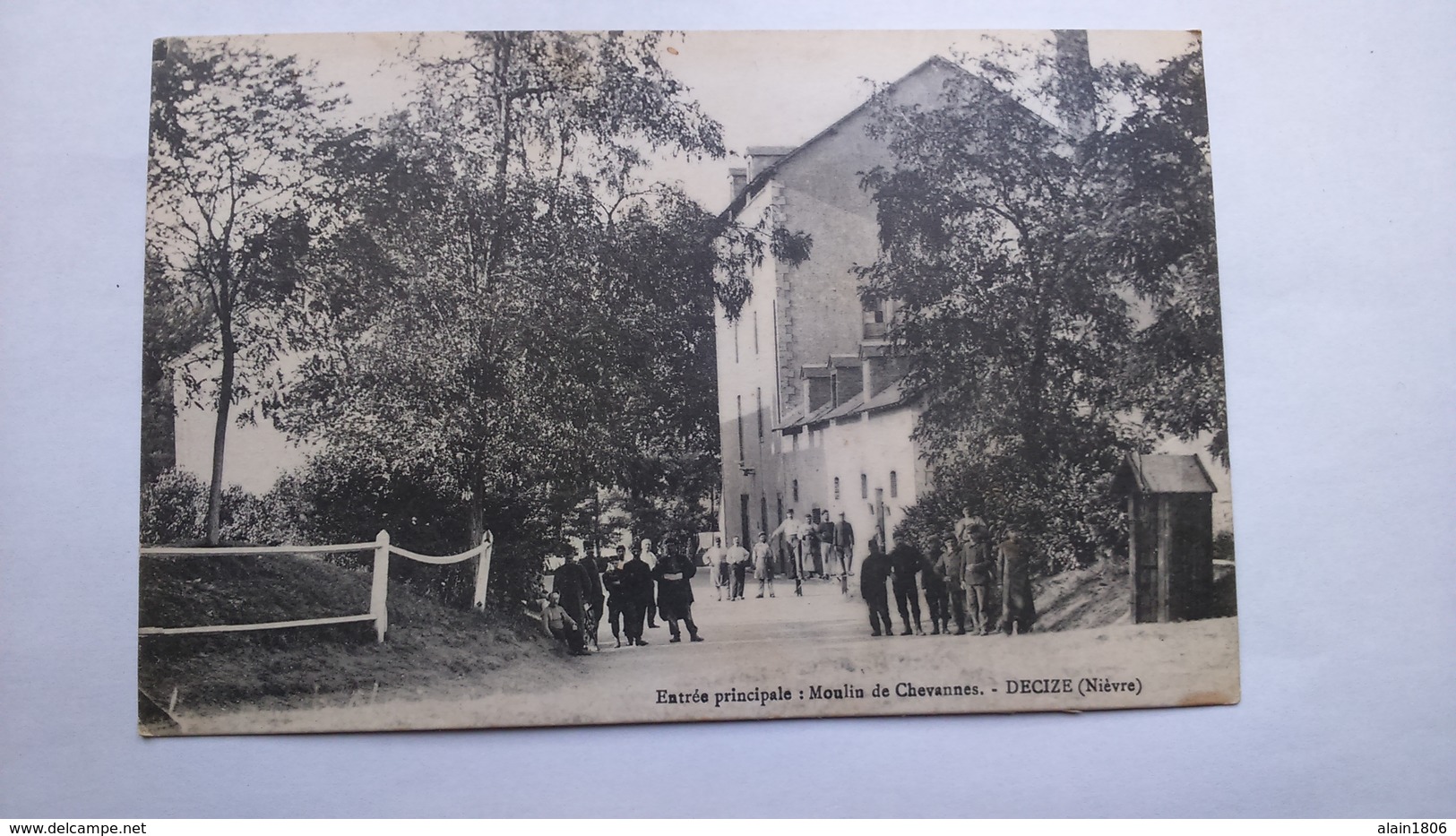 Carte Postale ( T9) Ancienne De Decize , Moulins De Chevannes - Decize