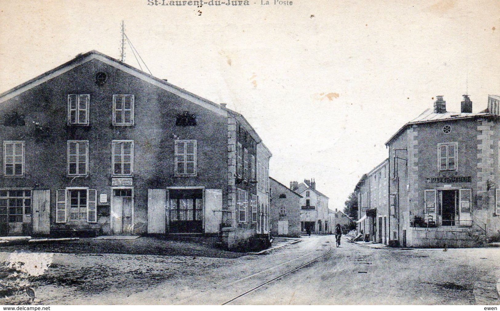 St-Laurent-du-Jura. La Poste. - Autres & Non Classés