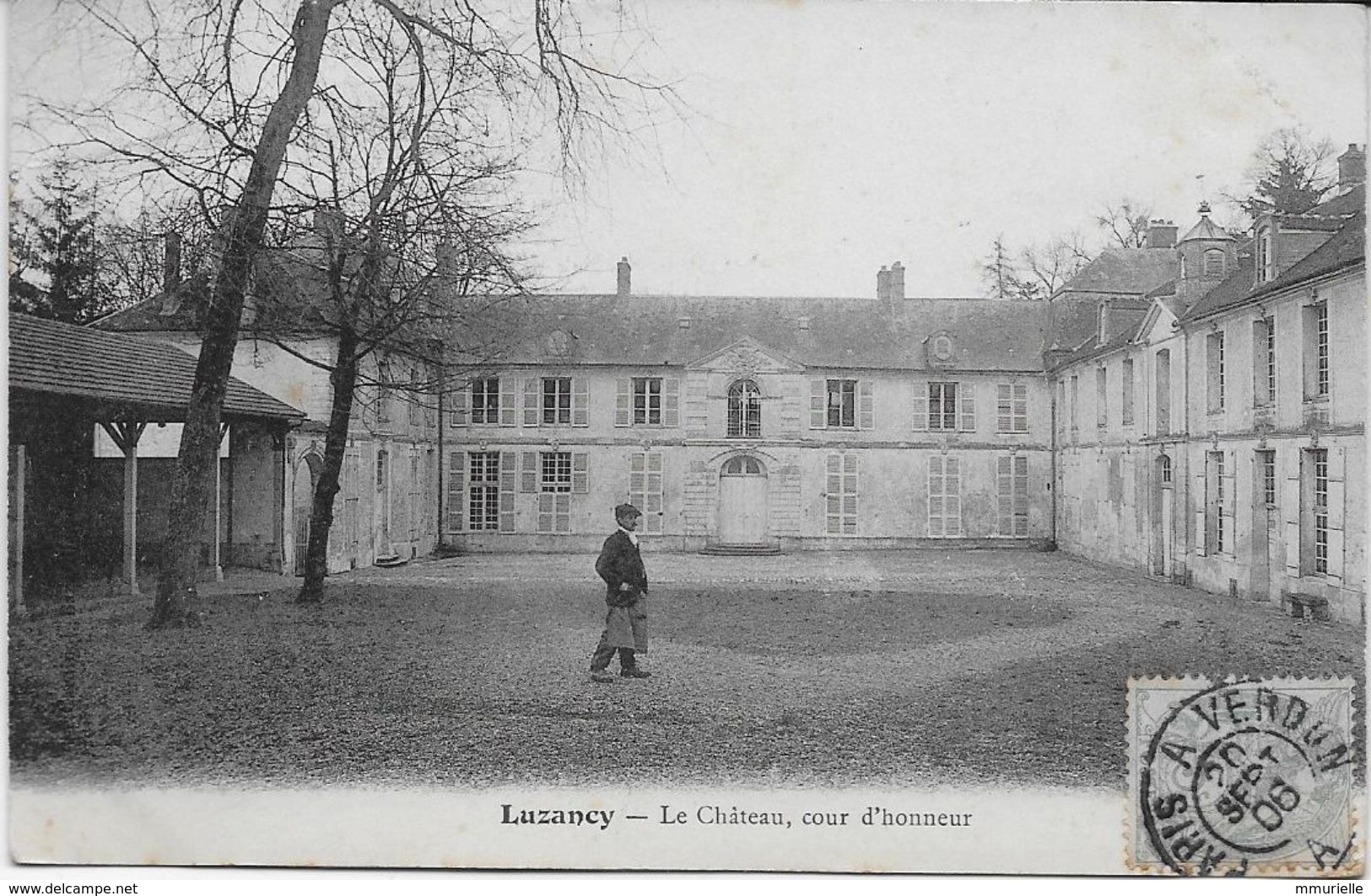 SEINE Et MARNE-Luzancy Le Château Cour D'Honneur -MO - Autres & Non Classés