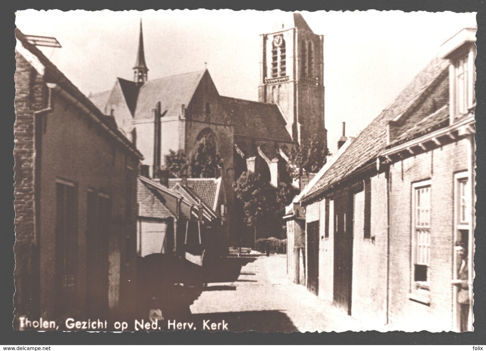 Tholen - Gezicht Op Ned. Herv. Kerk - Echte Foto - Reproductie Oude Postkaart - Tholen