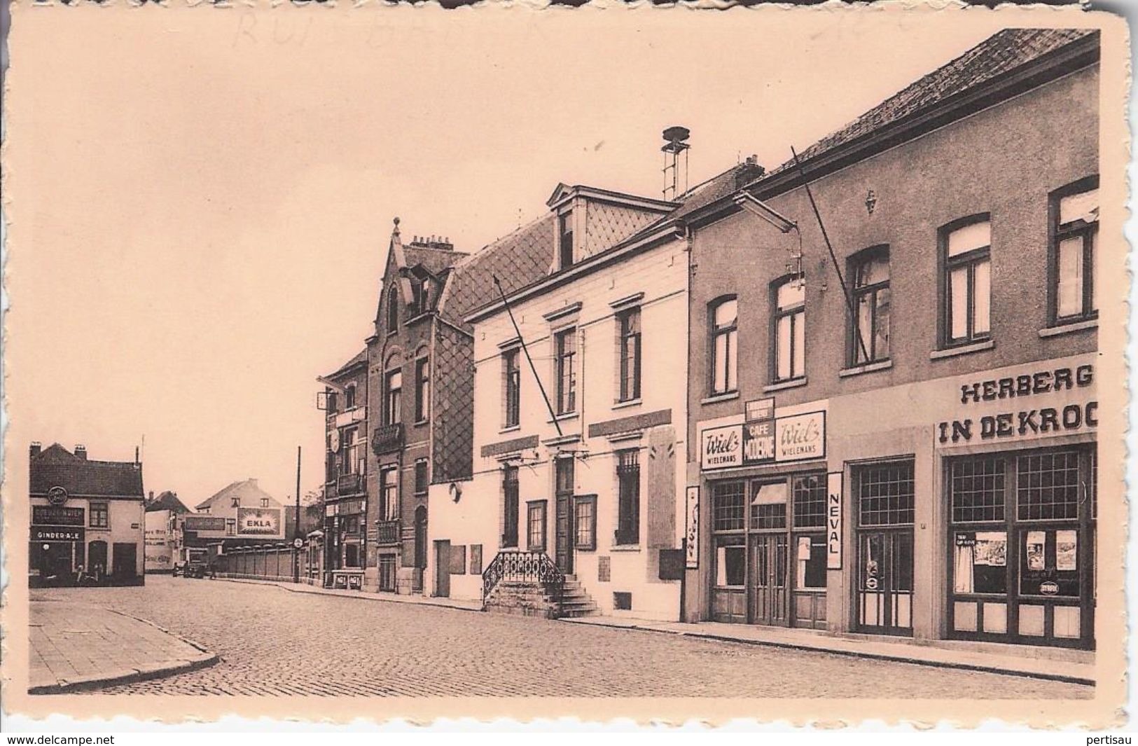 Ruisbroek Gemeentehuis - Sint-Pieters-Leeuw