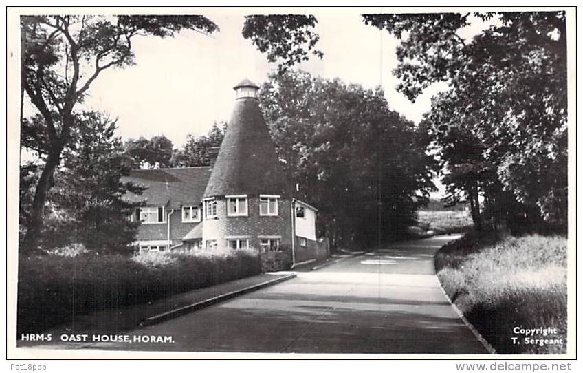 UNITED KINGDOM England ( Essex ) HORAM : Oast House - CPSM Photo Format CPA  - ( Royaume Uni - Angleterre ) - Autres & Non Classés