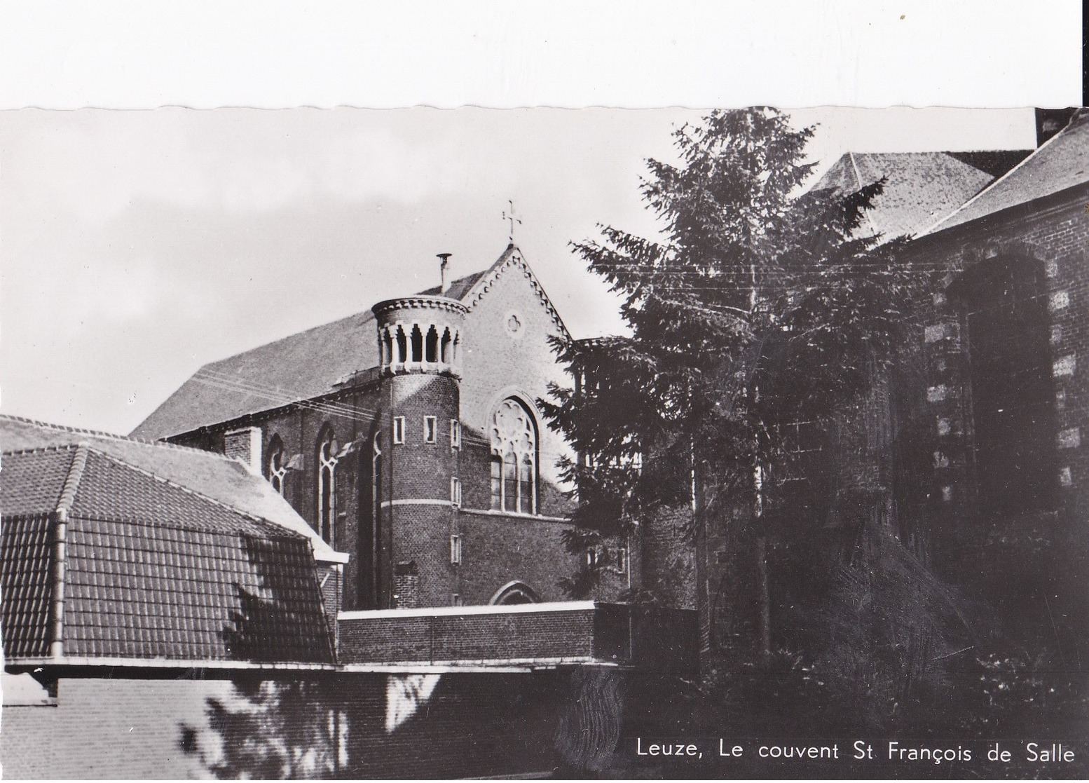 Leuze Le Couvant  De Saint François De Sales - Leuze-en-Hainaut