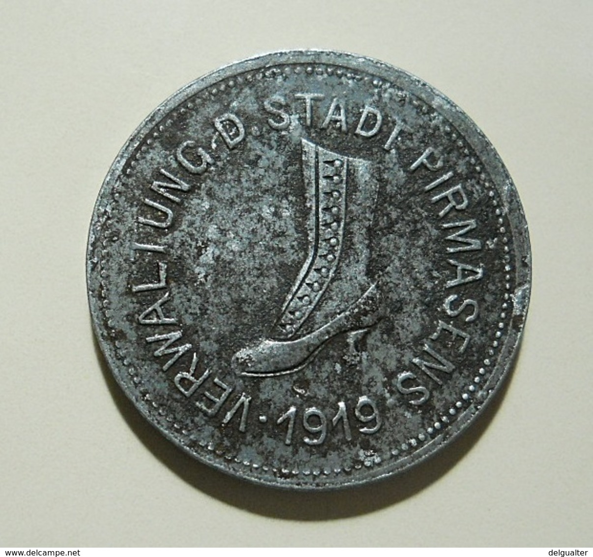 Coin Or Token * Verwaltung. D. Stadt Pirmasens * 10 Klein Geldersatz Marke * 1919 - Unknown Origin
