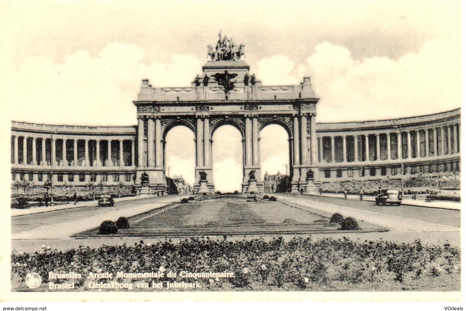 Bruxelles - CPA - Arcade Et Musée Du Cinquantenaire - Musea