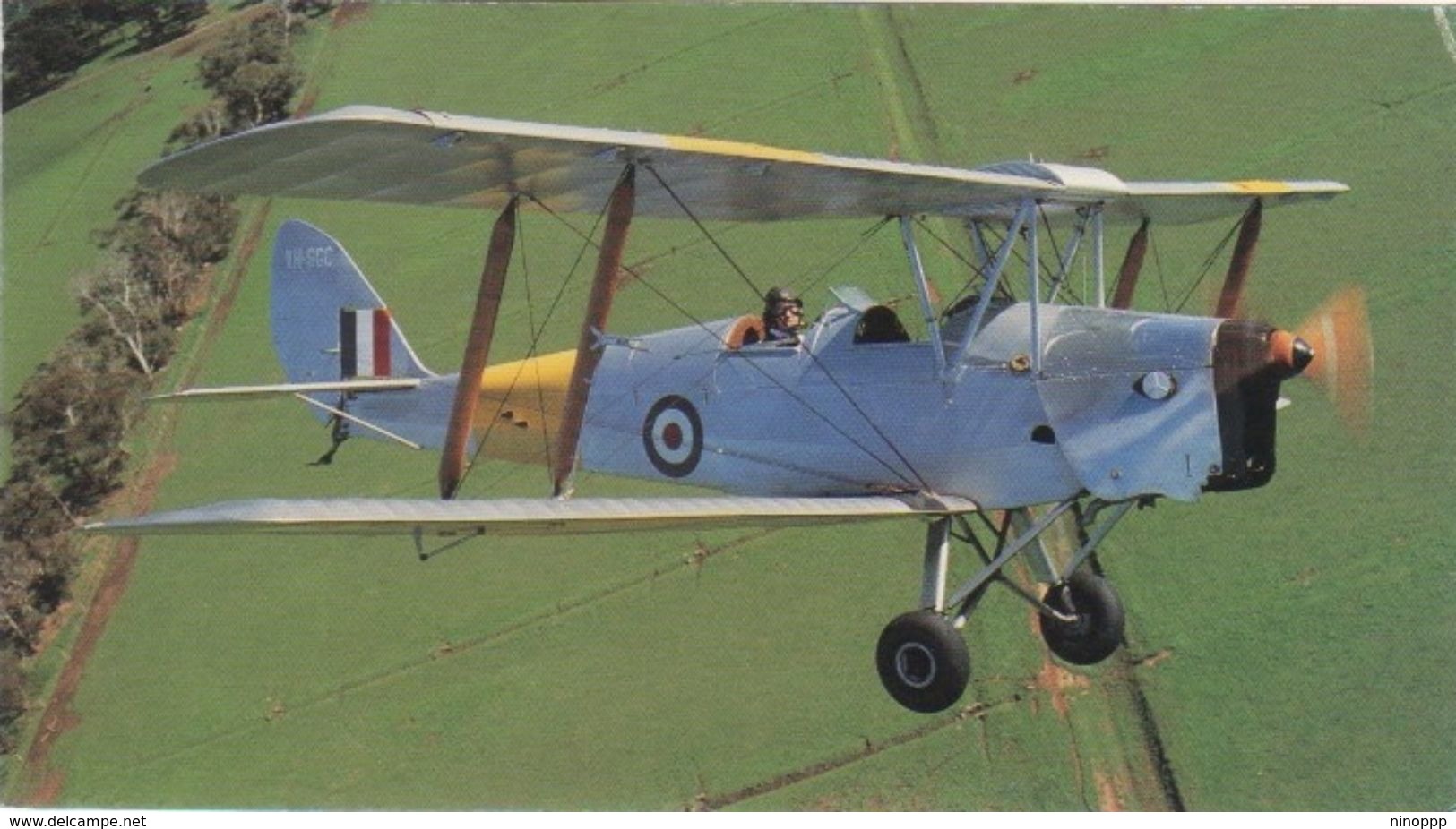 Australia 2017 Postally Used Postcard,De Havilland DH82a Tiger Moth - Entiers Postaux