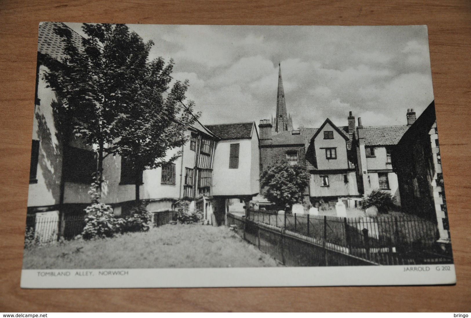 50-   Tombland, Norwich - Norwich