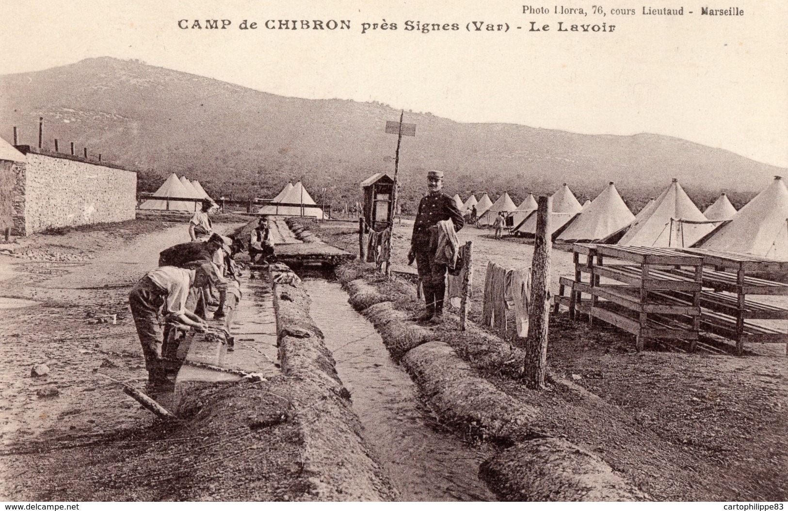 VAR 83 SIGNES CAMP DE CHIBRON GUERRE 14/18 LE LAVOIR LA BUGADE MILITARIA - Signes