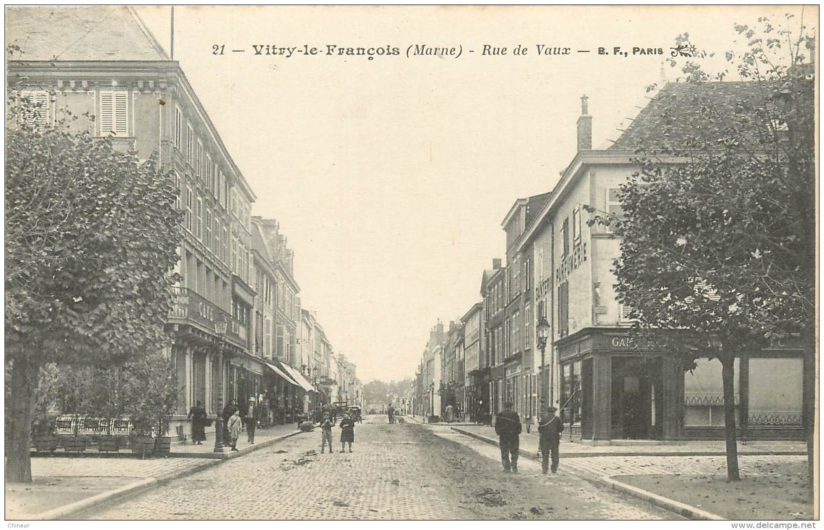 VITRY LE FRANCOIS RUE DE VAUX - Vitry-le-François
