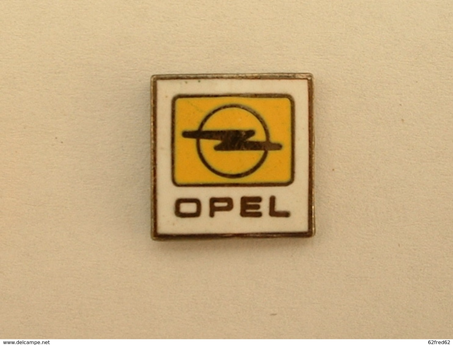 Pin'S OPEL - PETIT LOGO - Opel