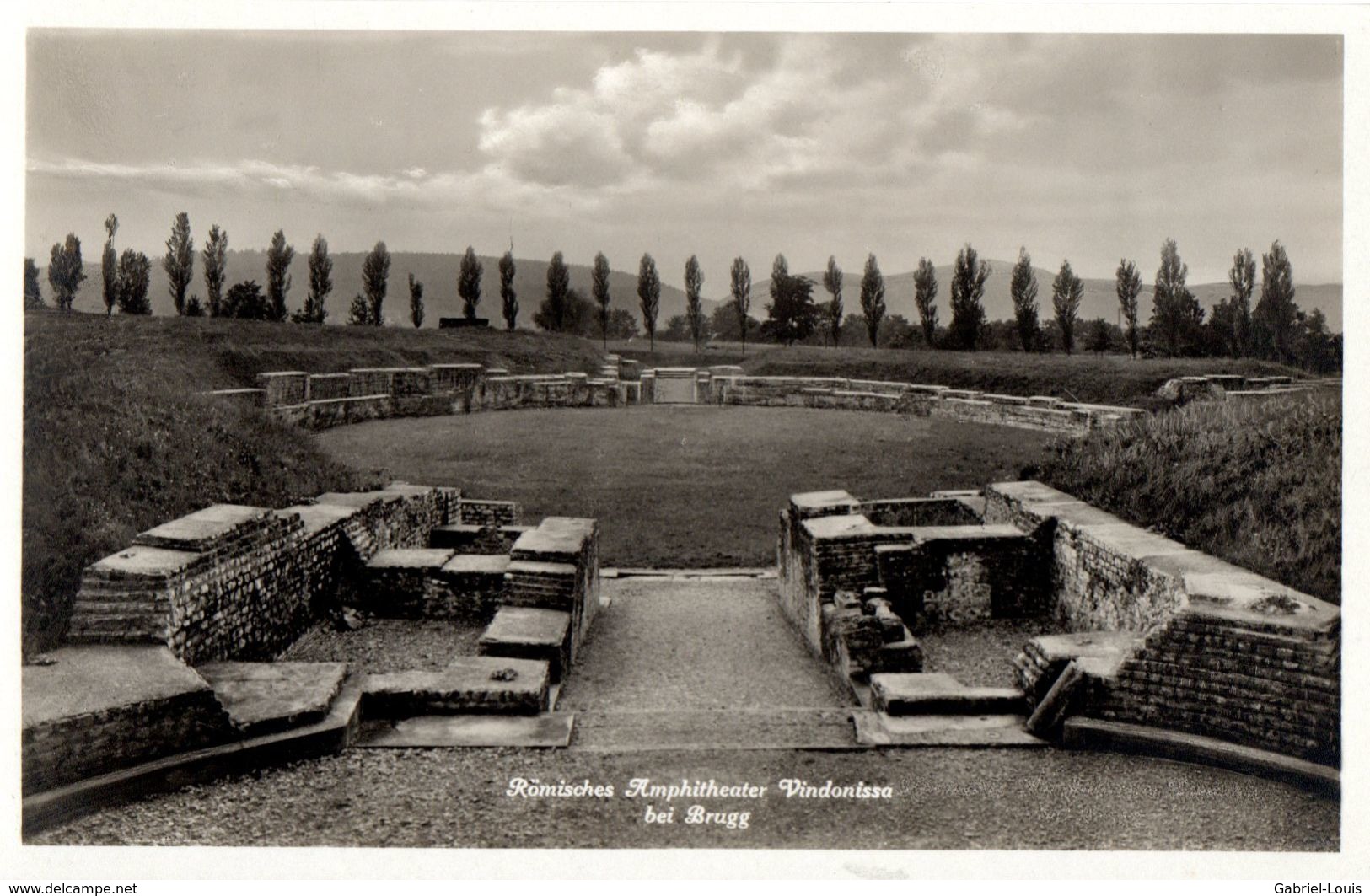 Römisches Amphitheater Vindonissa Bei Brugg - Brugg