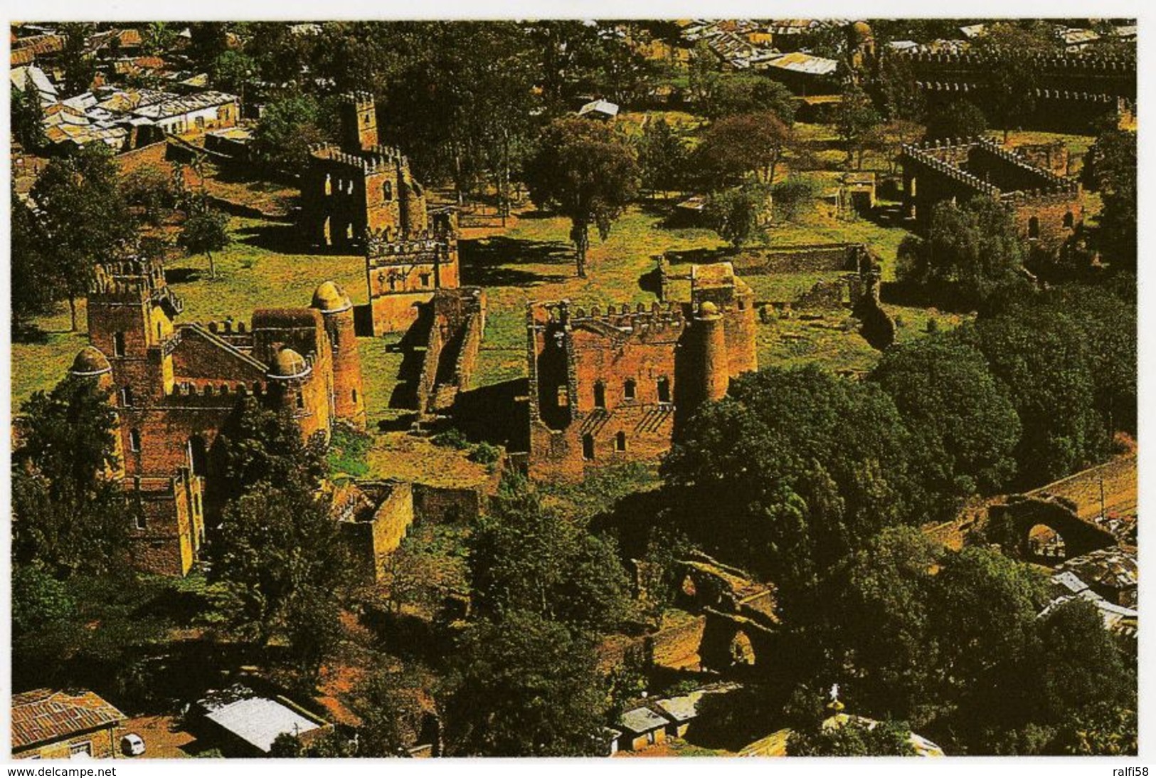 1 AK Ethiopia Äthiopien * Blick Auf Die Paläste In Fasil Ghebbi In Der Region Gonder - Seit 1979 UNESCO Weltkulturerbe * - Etiopía