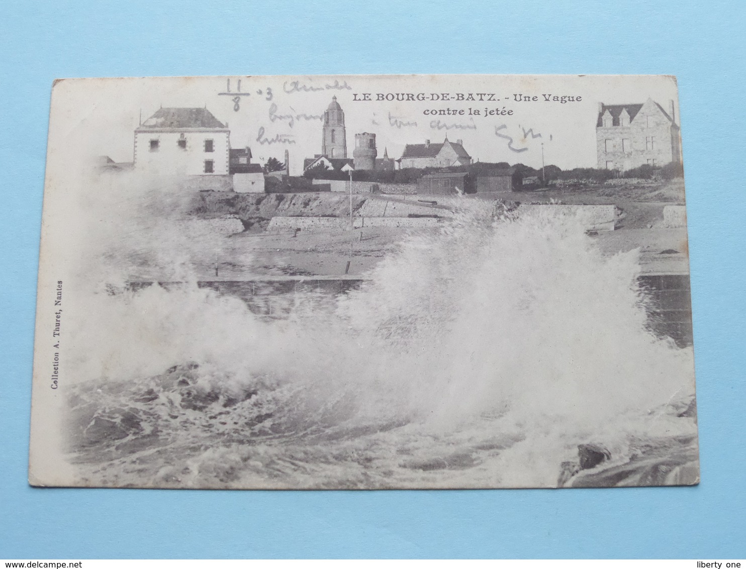 Une Vague Contre La Jetée LE BOURG-DE-BATZ ( A. Thuret ) Anno 1903 ( Voir Photo ) !! - Batz-sur-Mer (Bourg De B.)