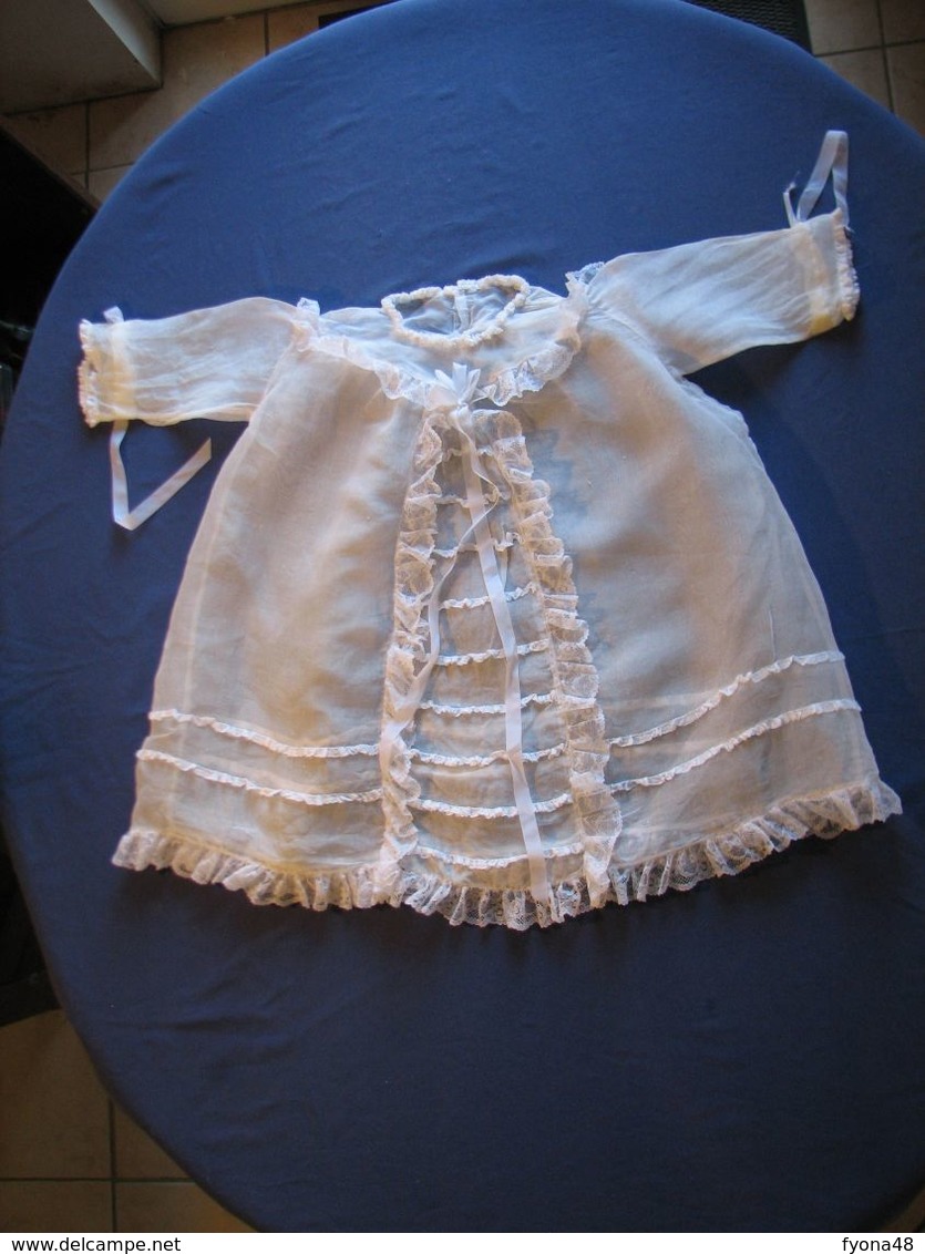 161 – Robe De Bébé Et Bonnet Assortis - 1900-1940