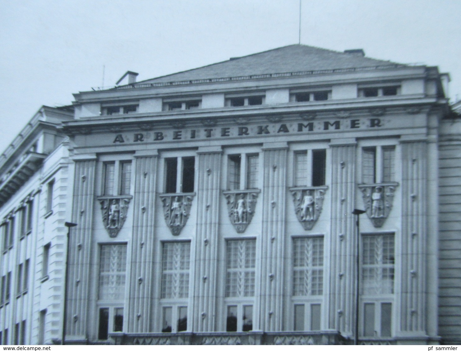 AK / Echtfoto Österreich 1927 Klagenfurt. Kammer Für Arbeiter Und Angestellte. Verlag Franz Schilcher - Autres & Non Classés