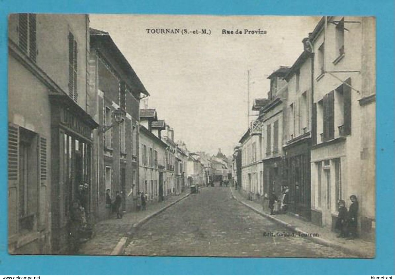 CPA - Commerces Rue De Provins TOURNAN 77 - Autres & Non Classés