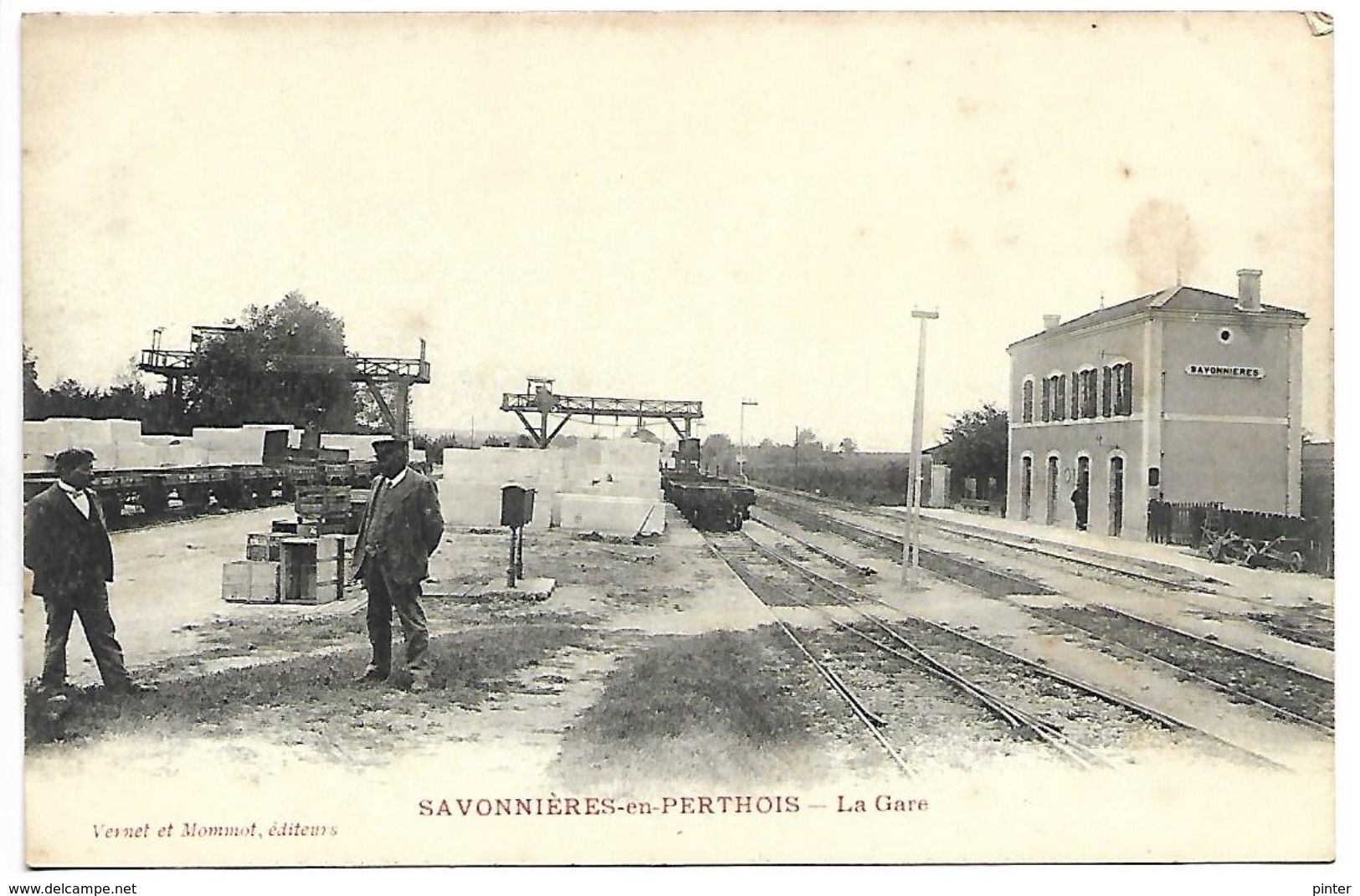 SAVONNIERES EN PERTHOIS - La Gare - TRAIN - Andere & Zonder Classificatie