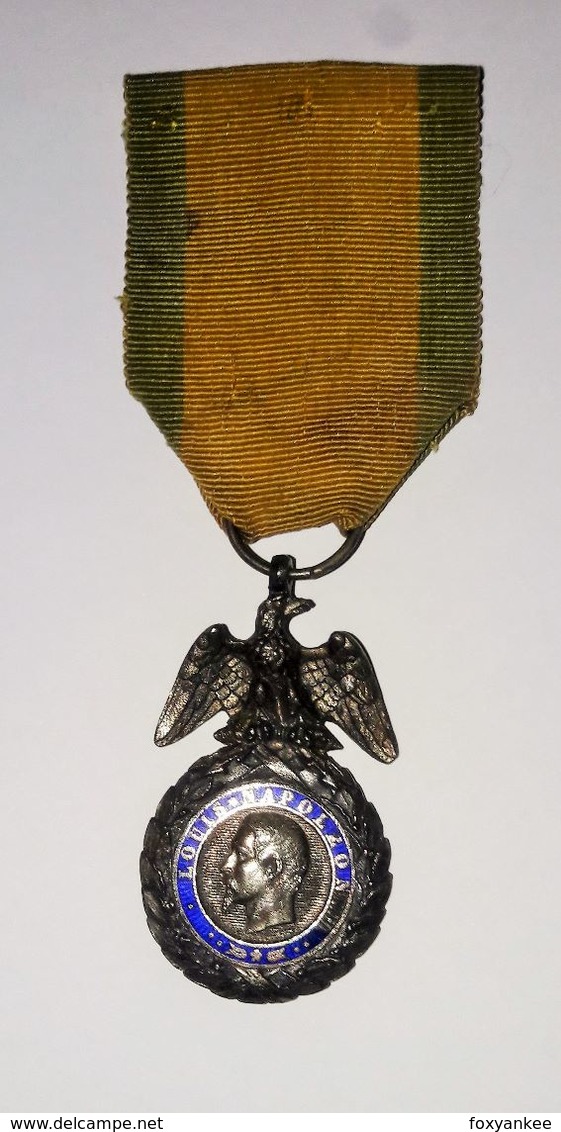 NAPOLEON - MEDAILLE MILITAIRE 2nd TYPE ET CERTIFICAT DE BONNE CONDUITE CHASSEUR A PIED - Avant 1871