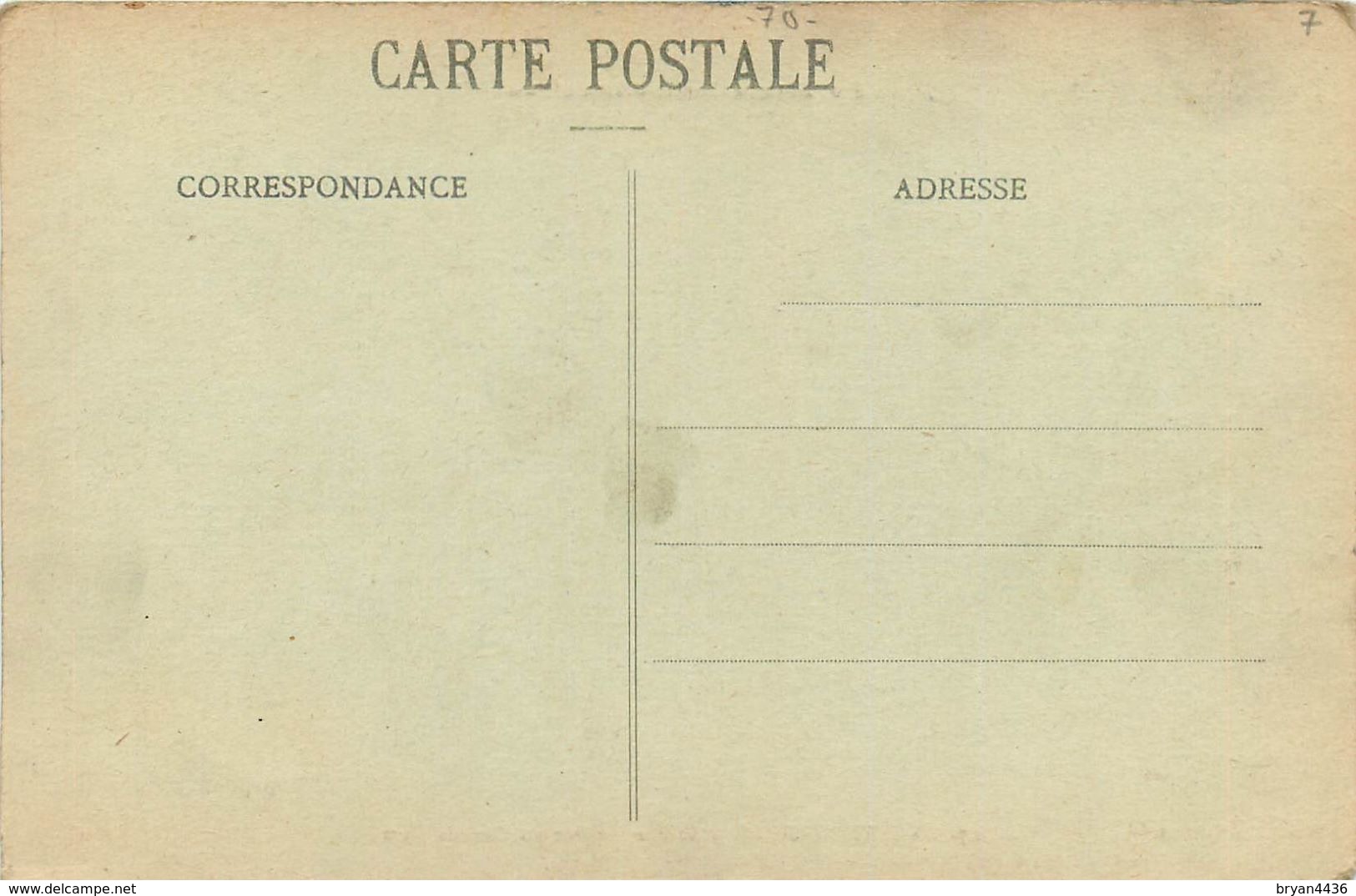 70 - VAUVILLIERS - HAUTE SAONE - GRANDE RUE - ROUTE DU PONT DU BOIS - ANIMEE - VOIR SCANS - Autres & Non Classés