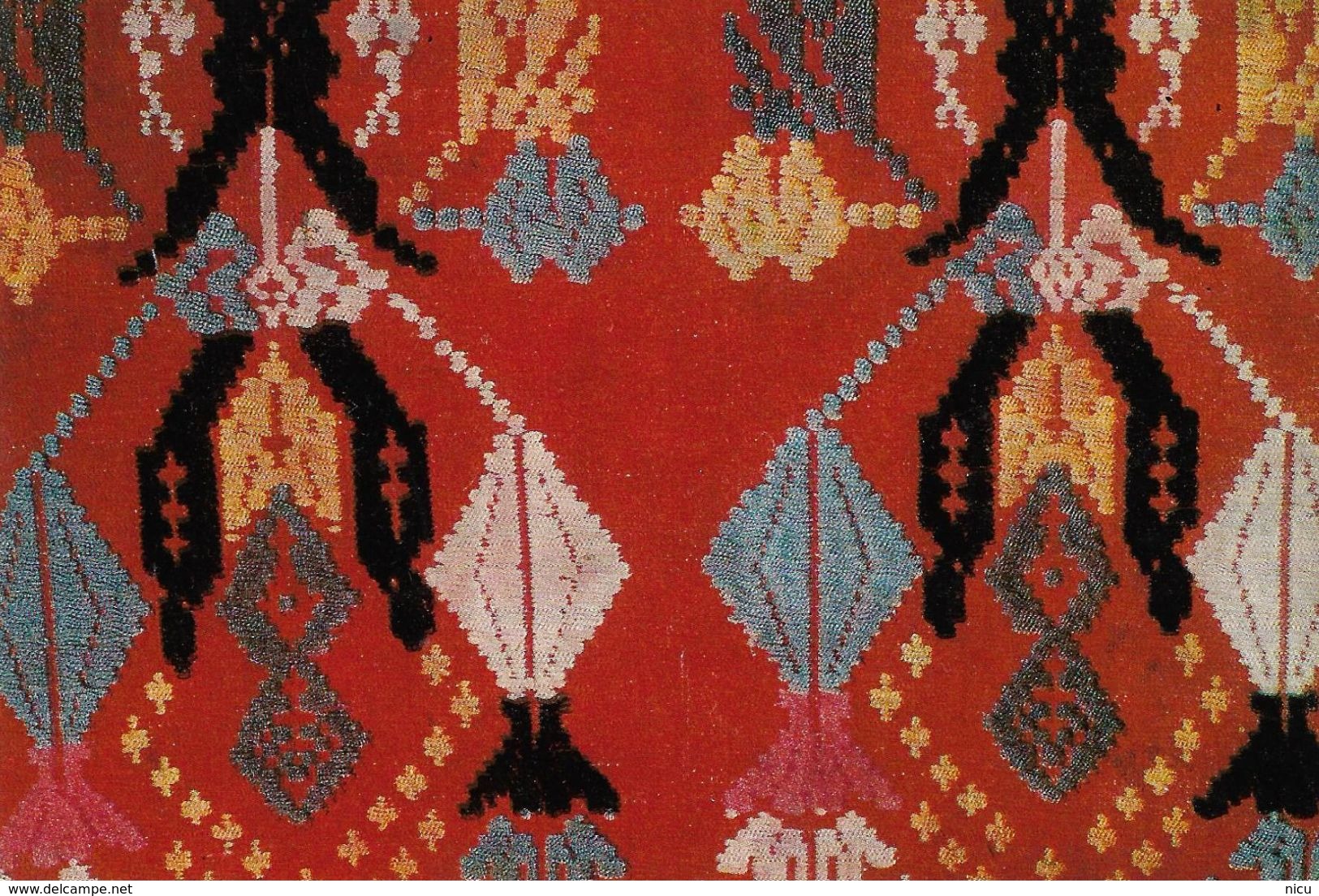 FOLKLORE - CARPET FROM SUCEAVA DISTRICT - Roumanie