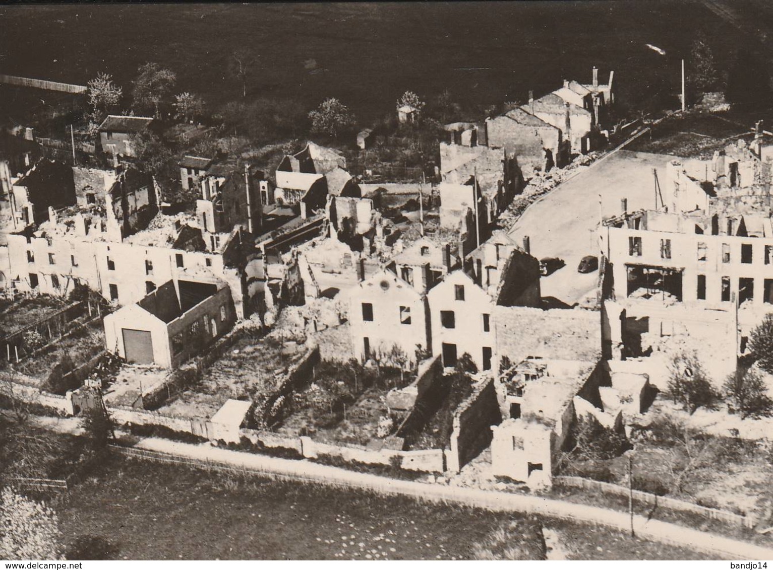 Oradour Sur Glane - Photos Avec Cachets Provisoires Et Cachets Du Comité Du Souvenir - 20 Scan - Guerre, Militaire