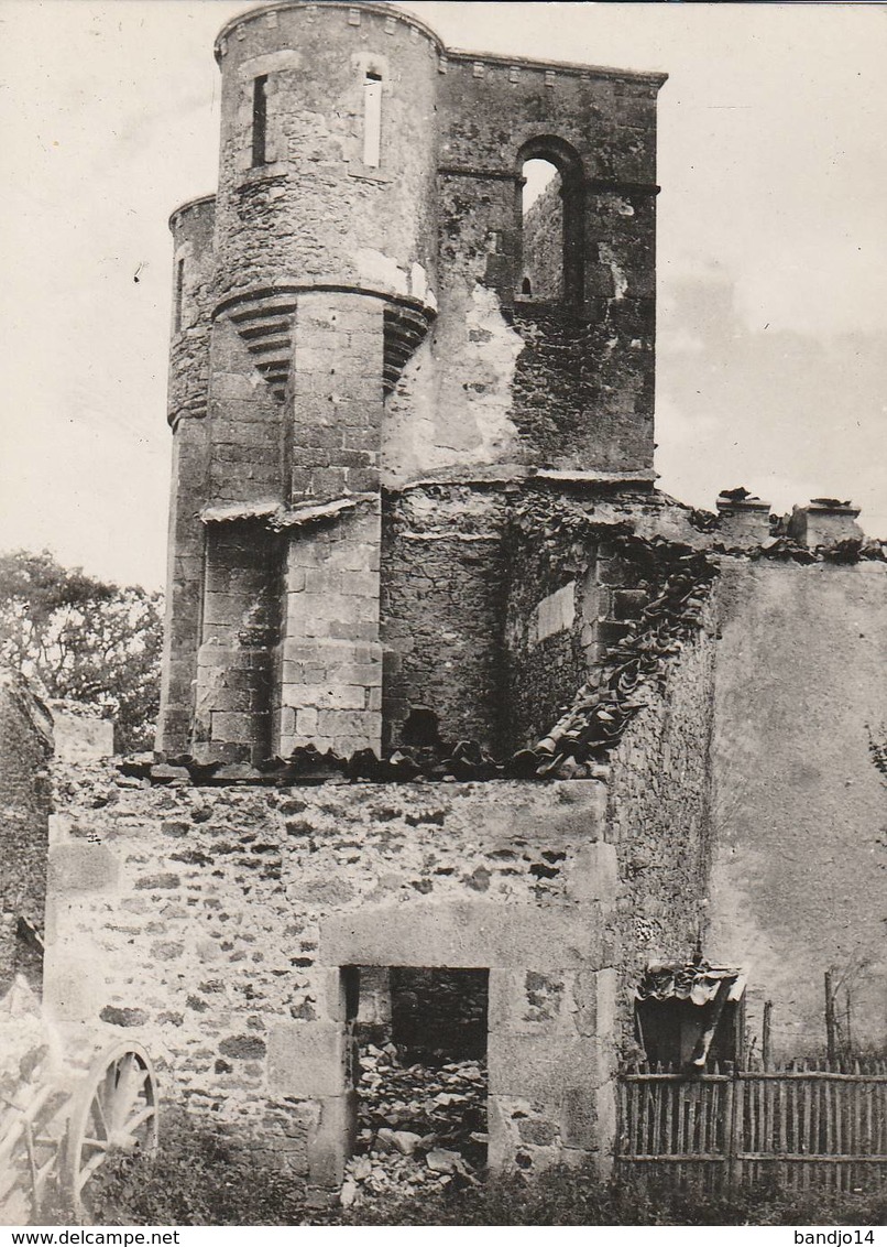 Oradour sur Glane - photos avec cachets provisoires et cachets du comité du souvenir - 20 scan